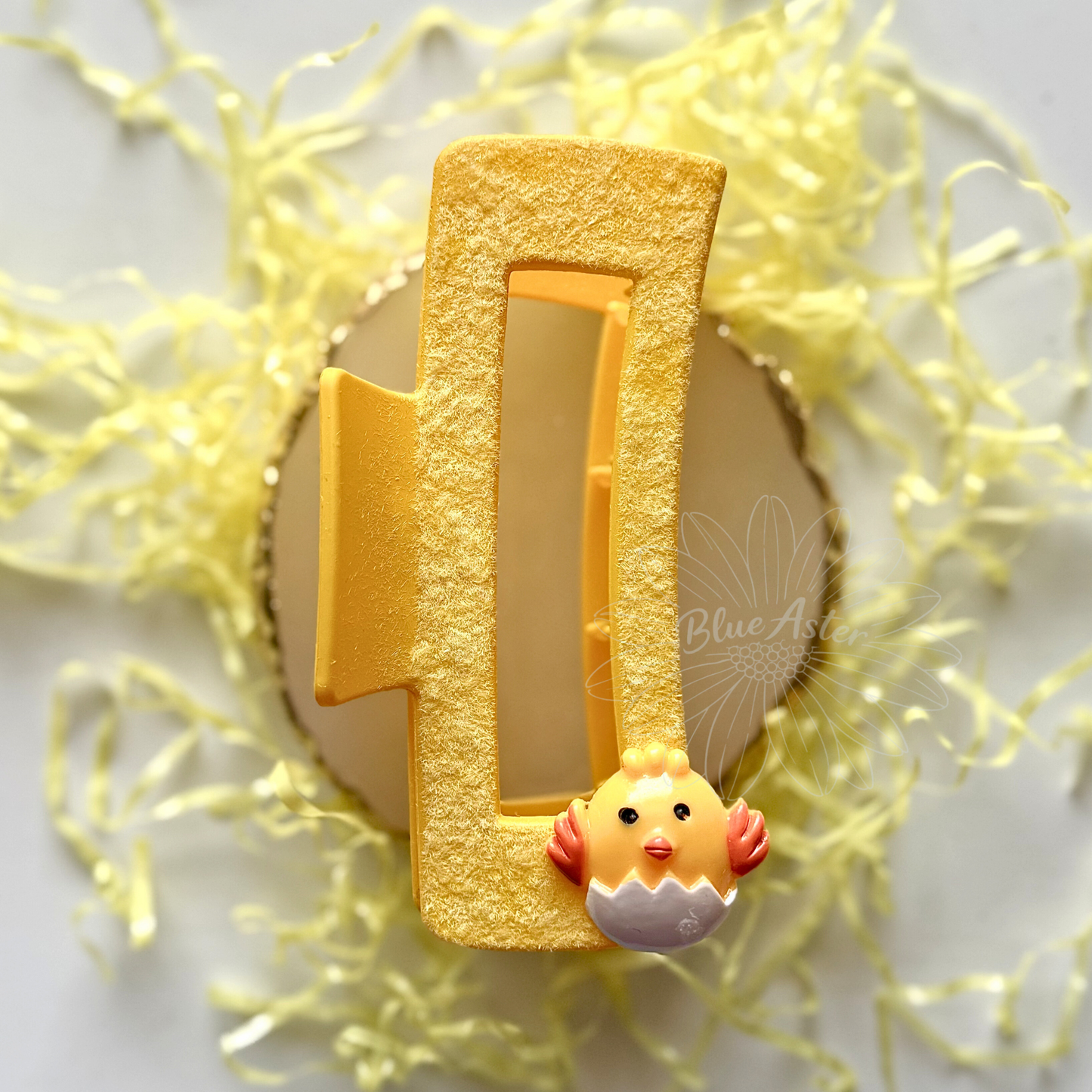 Large Fuzzy Chick RTS Clip