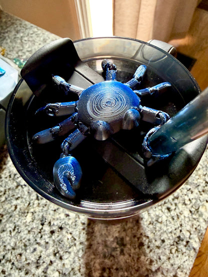 Crabby Articulated Straw Buddy