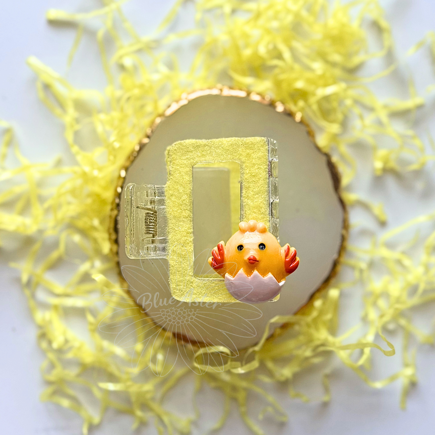 Small Fuzzy Chick RTS Clip